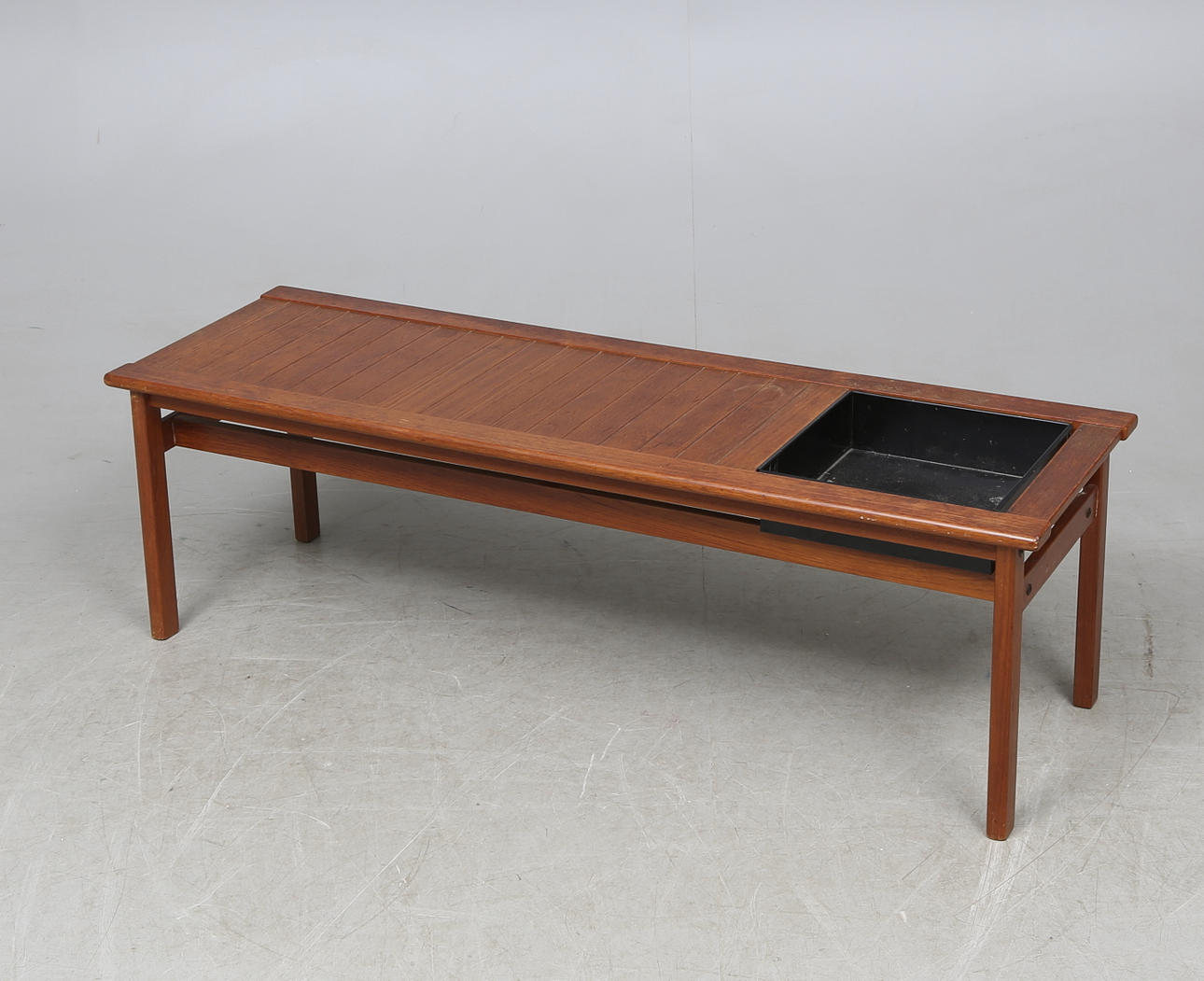 BÄNK, teak, Averskog, Lammhult, 1960-tal.