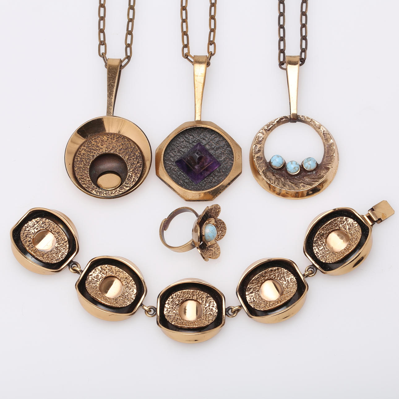 SMYCKEN, 5 st, brons, K E Palmberg, Alton.