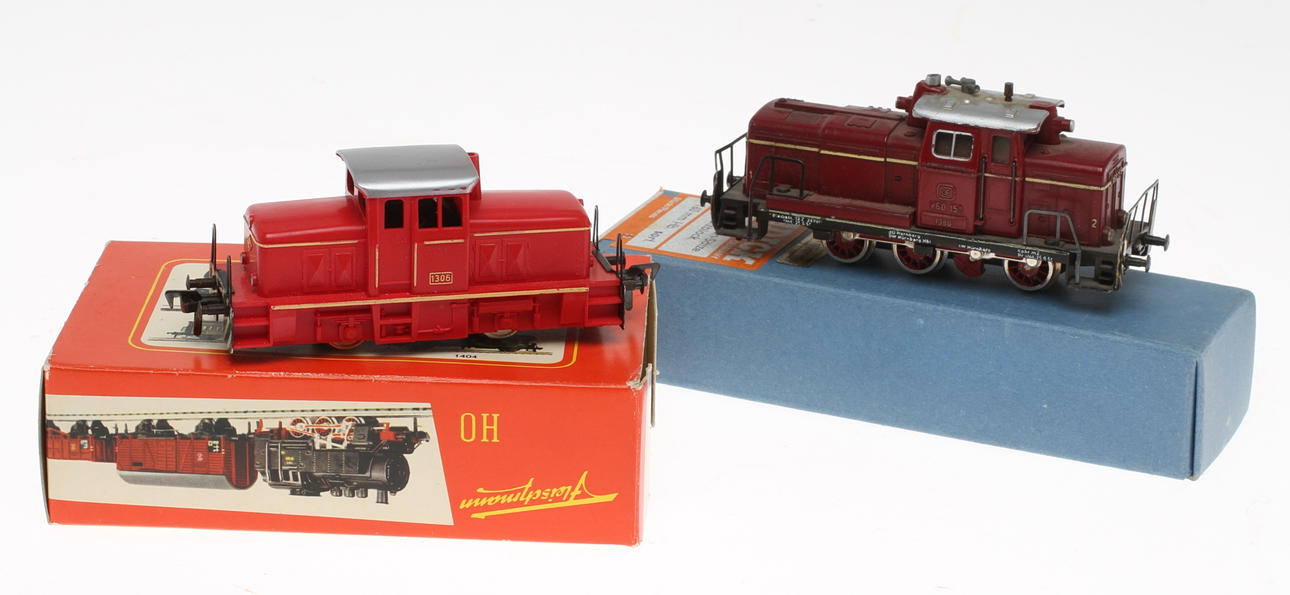 MODELLTÅG FLEISCHMANN diesellok 1306 och 1380. En originalkartong.