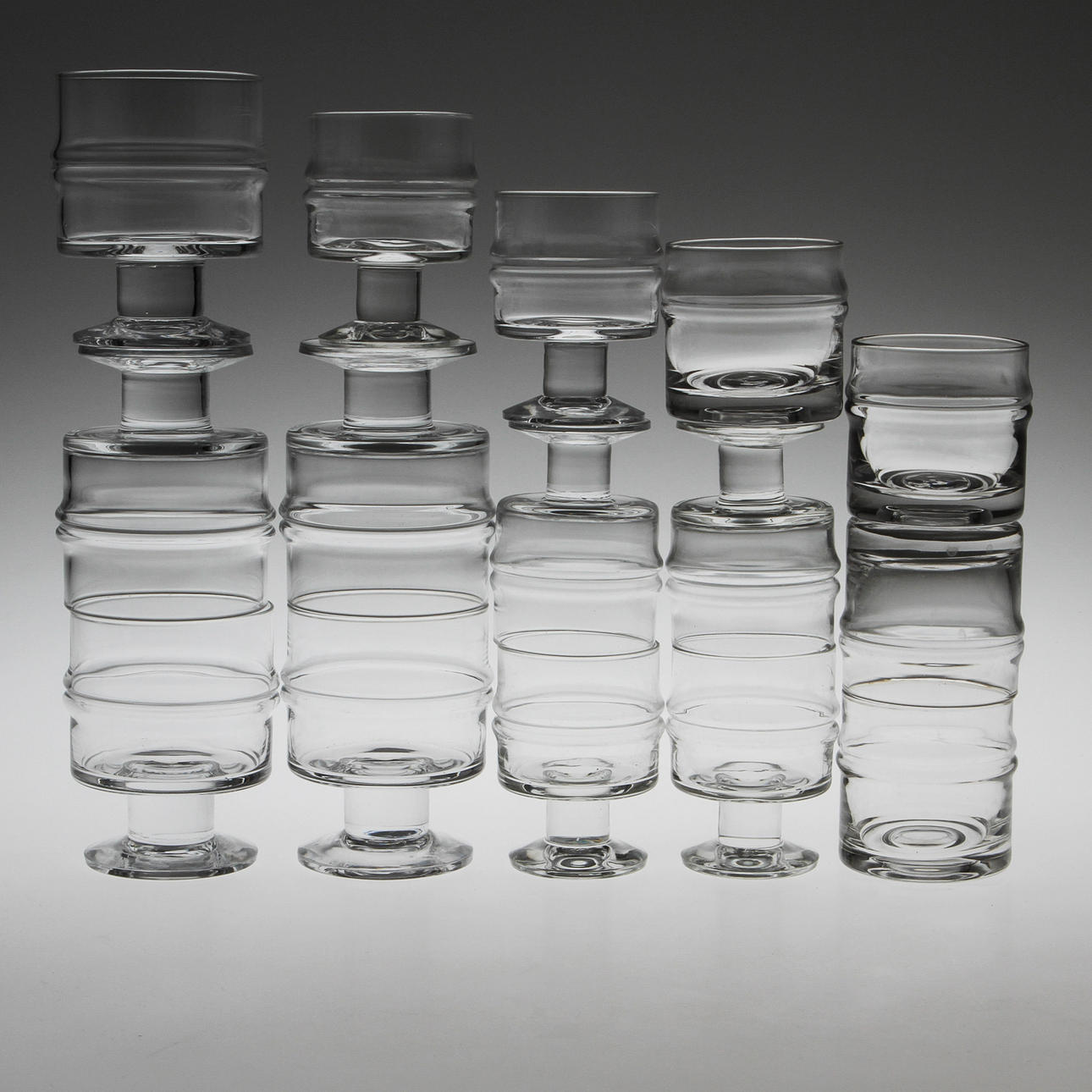 GLASSERVIS, 15 delar, "Pisararengas", Timo Sarpaneva, Iittala.