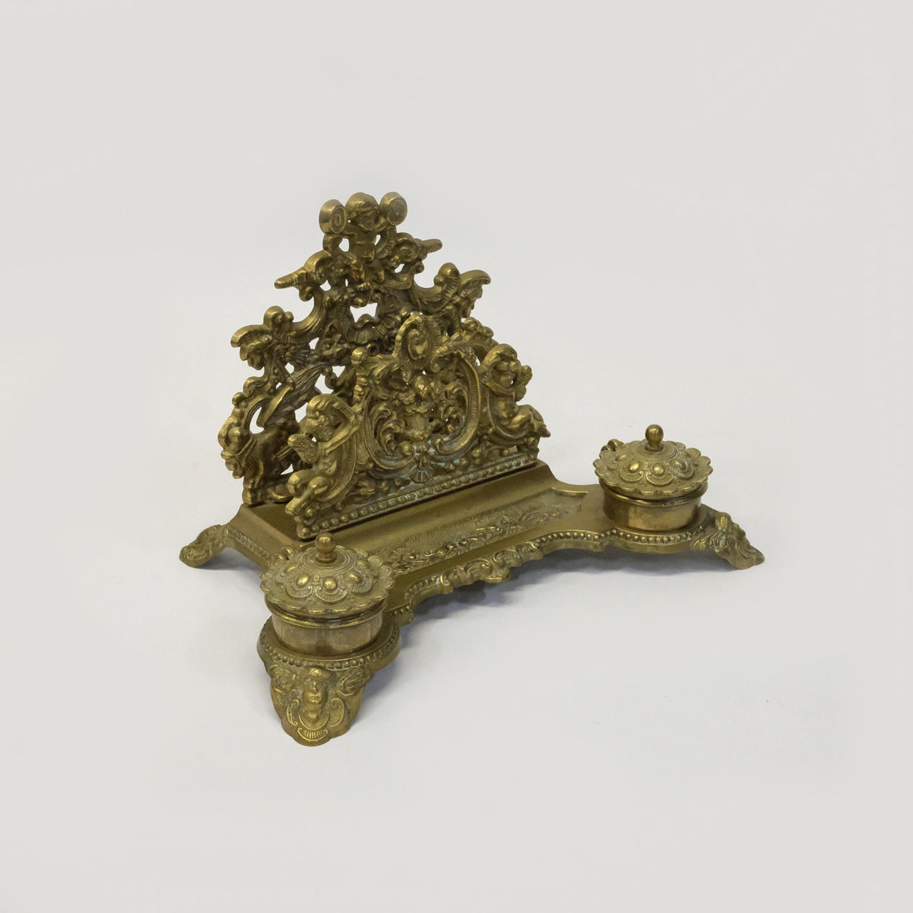 BLÄCKSTÄLL, ROKOKOSTIL, 1900-TAL.