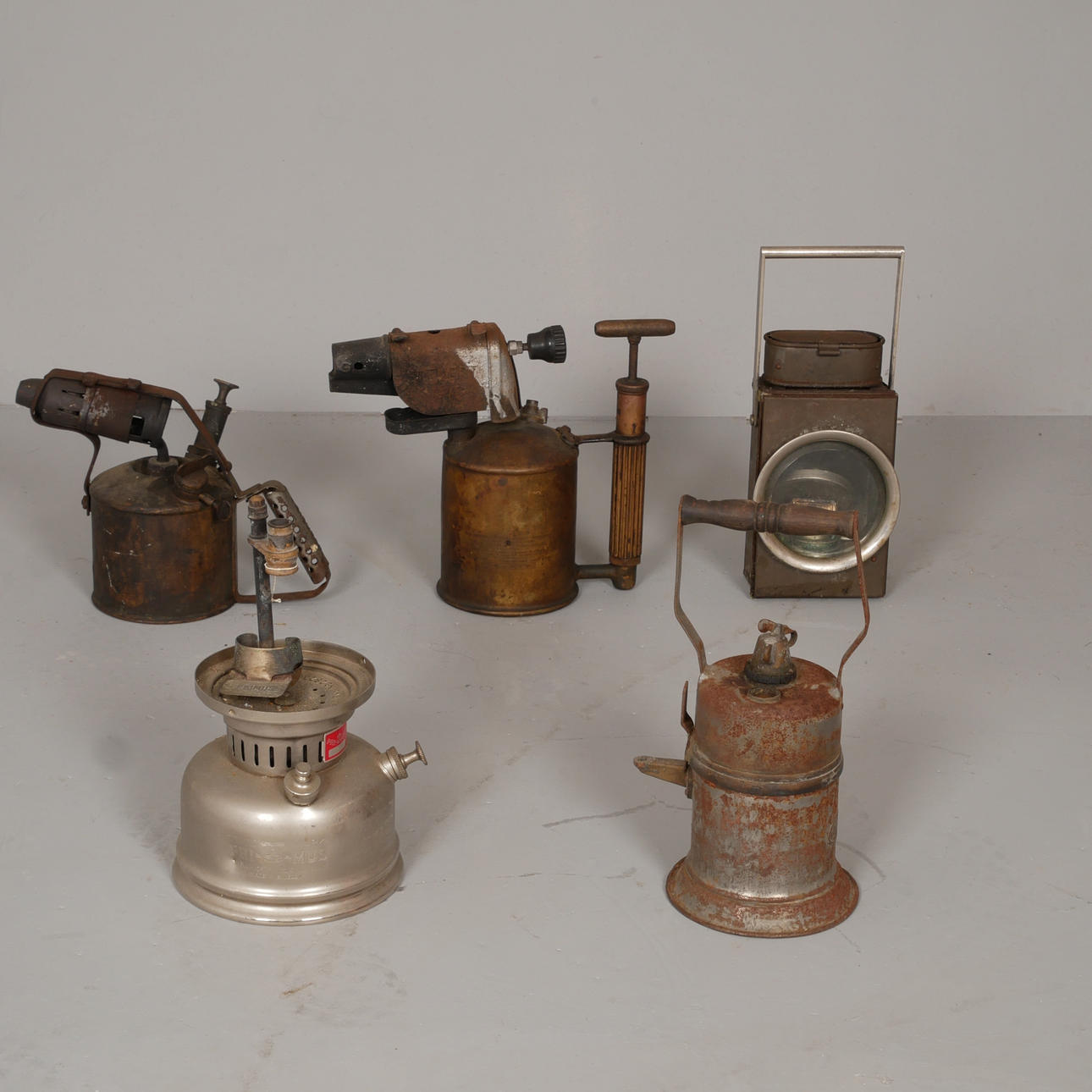 BLOWTORCH, STORM LAMP, CARBIDE LAMP etc, 5 pcs.