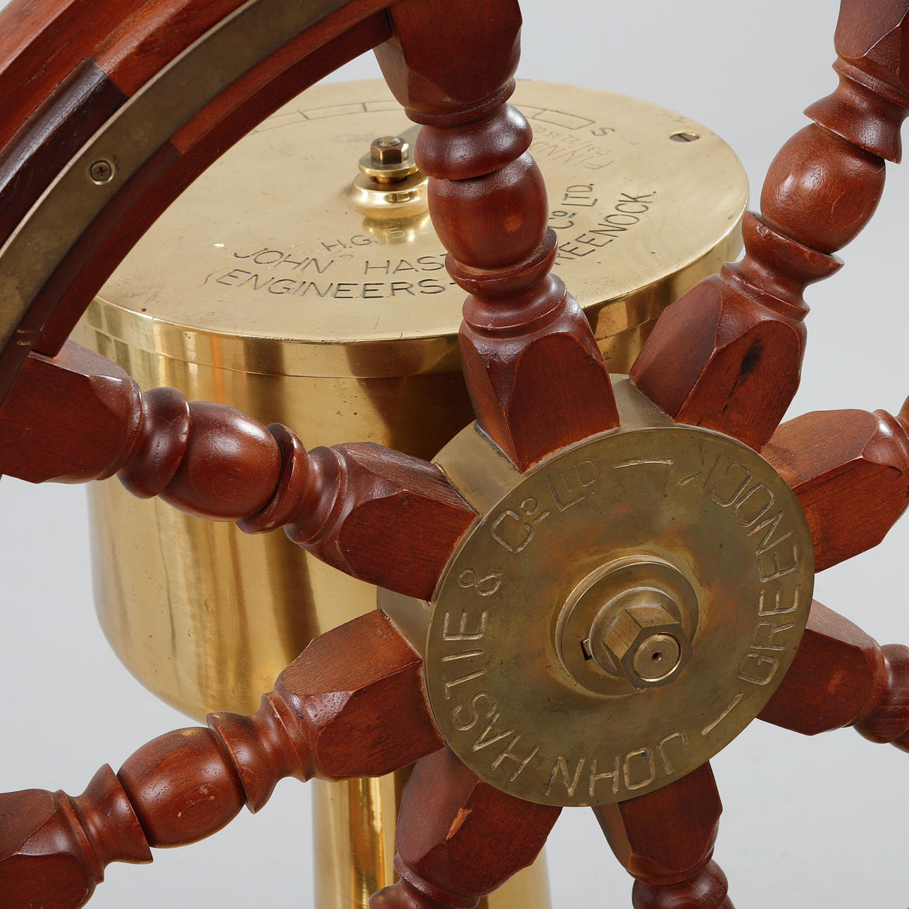 船舶用舵輪●John Hastie & Co. Ltd製造●24-06-19 Solid Brass Ship Wheel by John Hastie and Co. Ltd. – Lannan