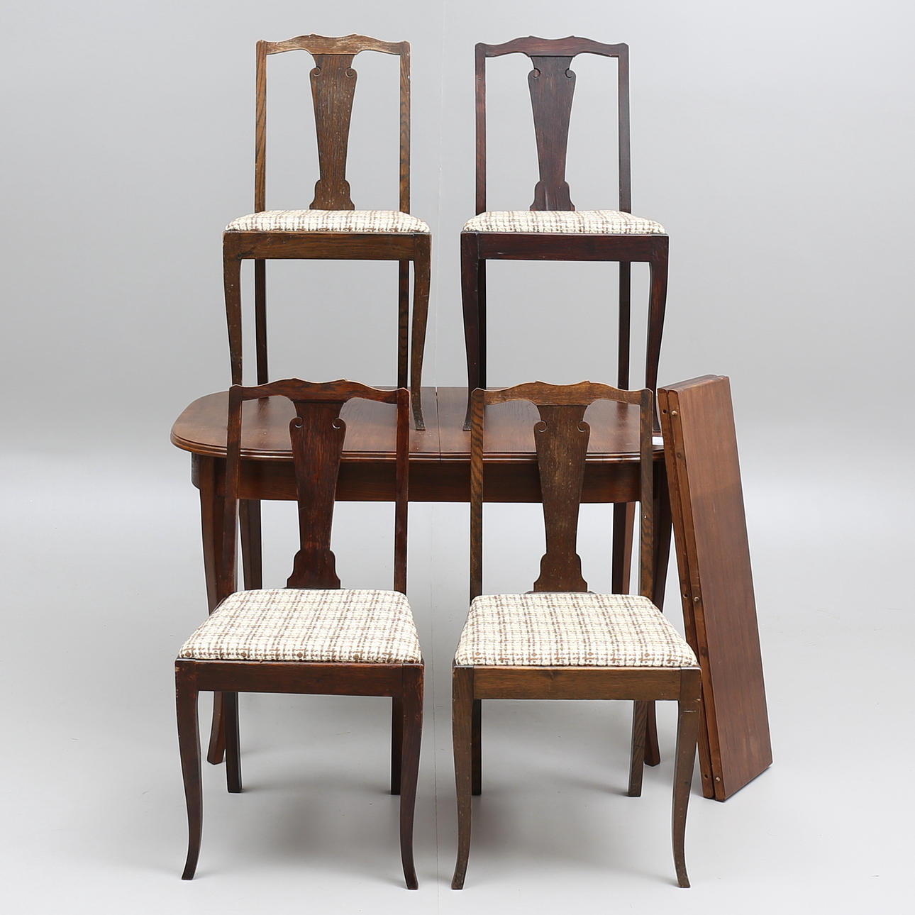 MATSALSMÖBEL, 5 delar, 1900-talets första hälft.