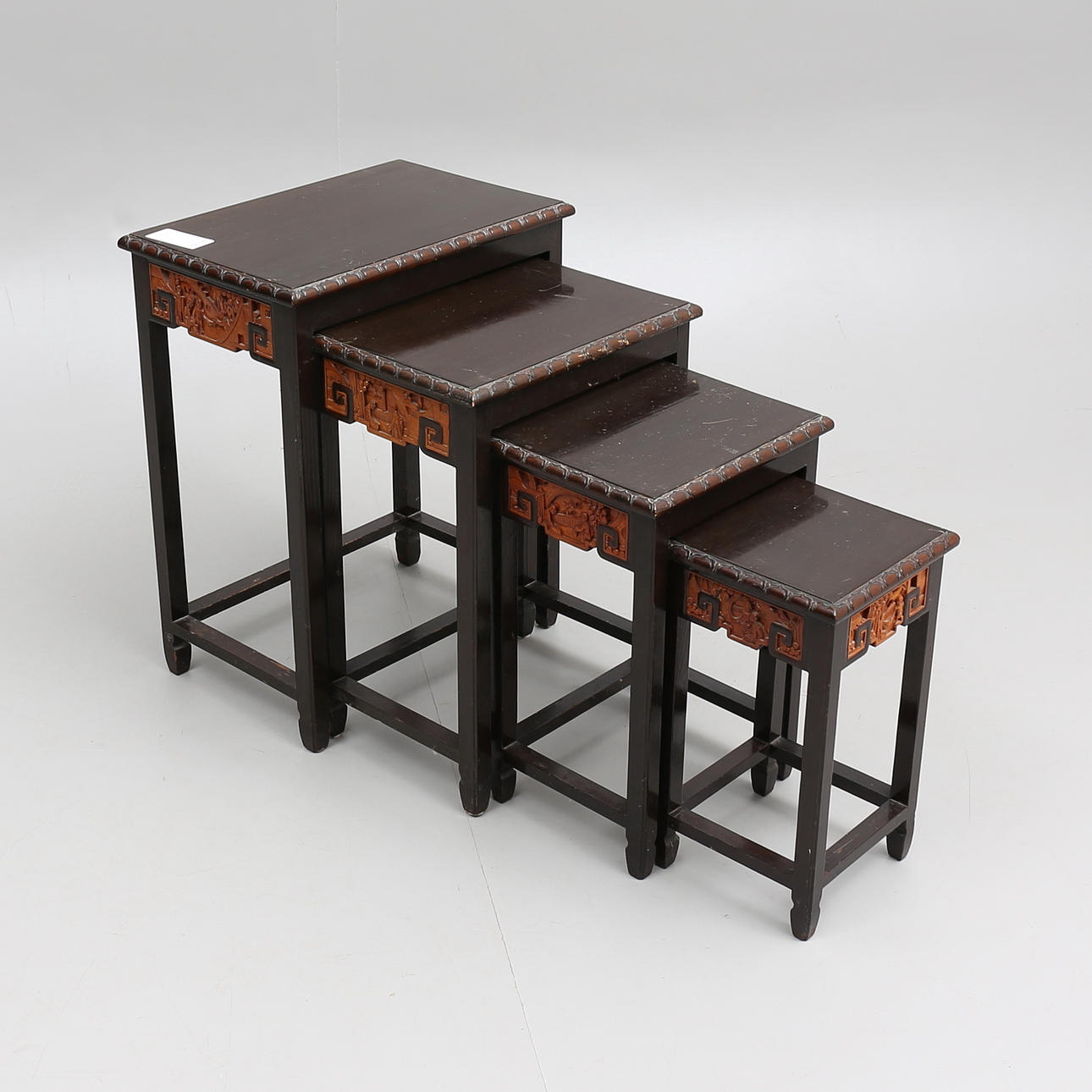 SATSBORD, Kina, 1900-tal.