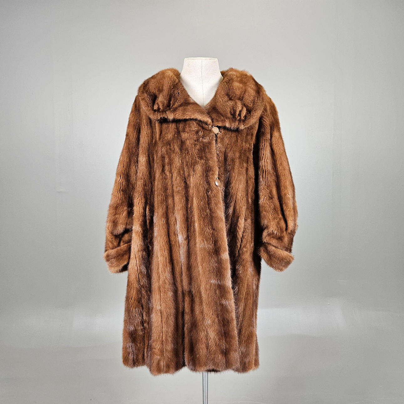 FUR, mink, Rieger Pelze.