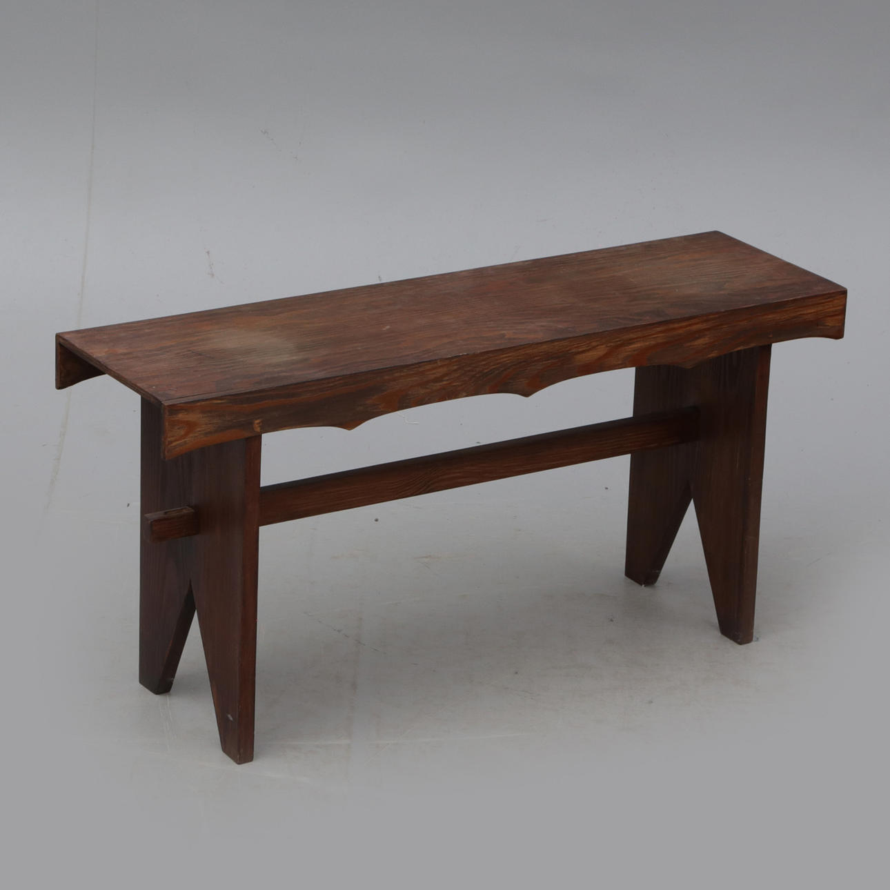 JAKKARA, puu/vaneri, 1900-luku.