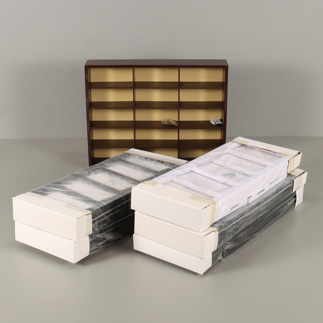 EXPONERINGSSTÄLL Atlas Collection.