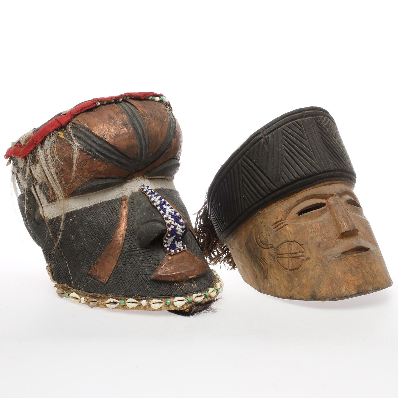 HJÄLMMASKER 2 st, Kete Kongo resp Angola/Zambia, 1900-tal.