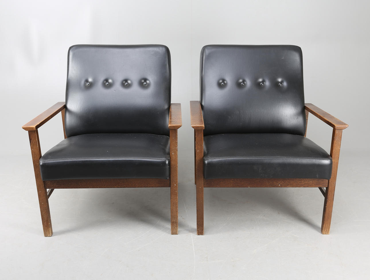 KARMFÅTÖLJER, 2st, 1900-tal.