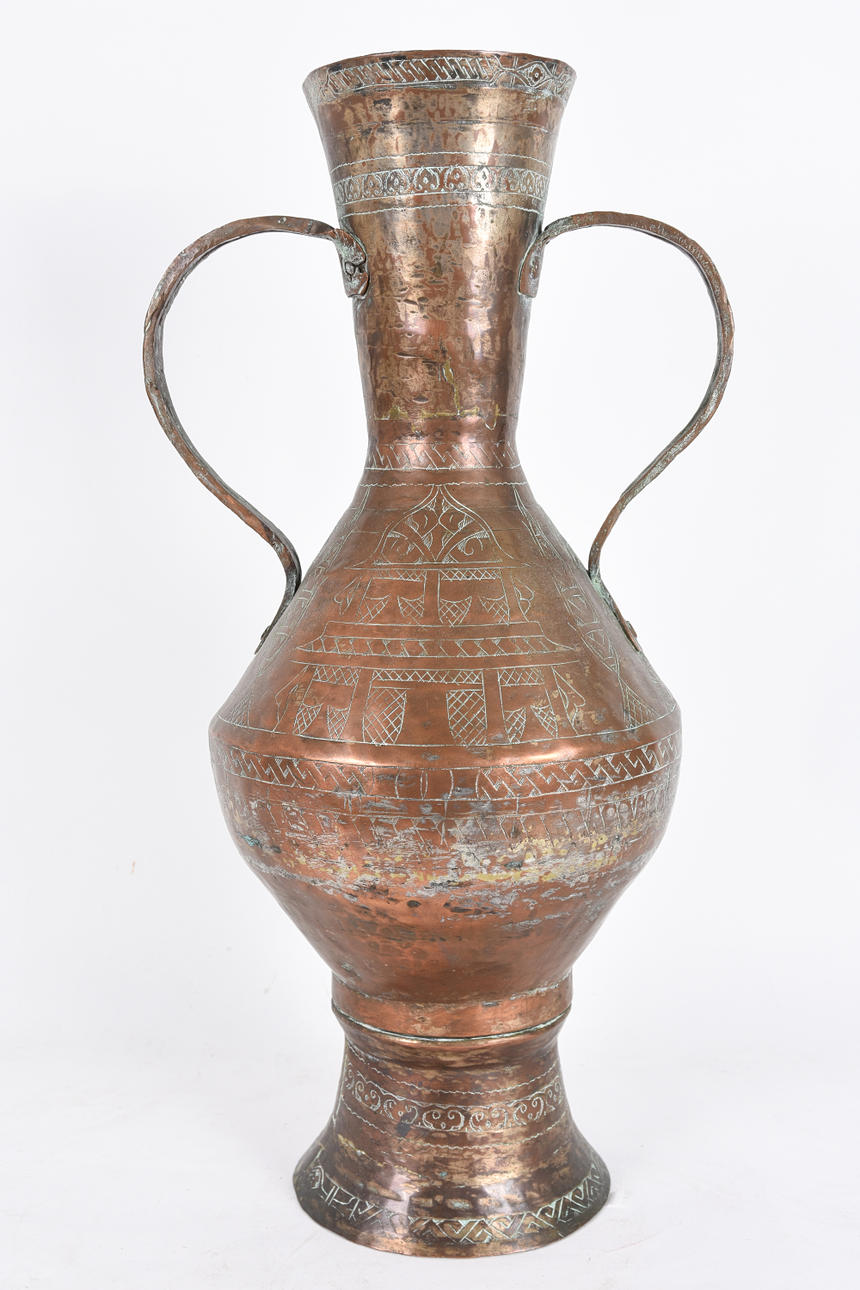 ORIENTALISCHE VASE, Messing.