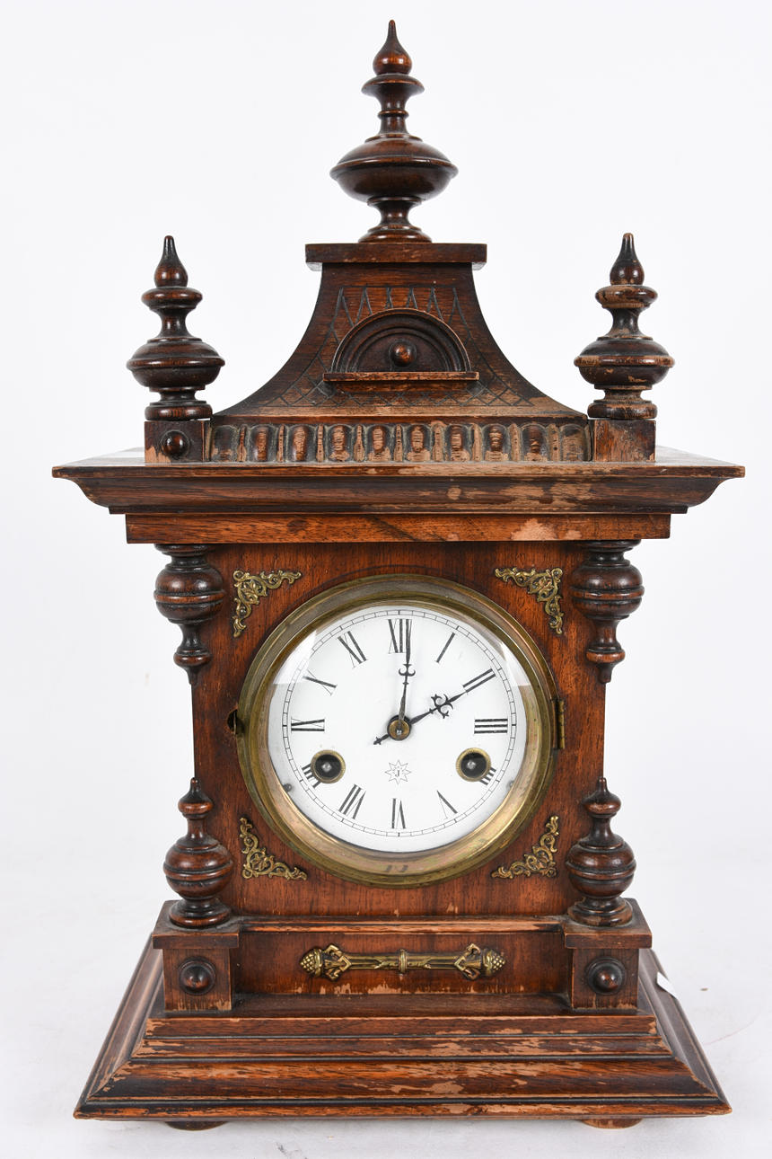 MANTELUR, valnöt, Wilhelminian period.