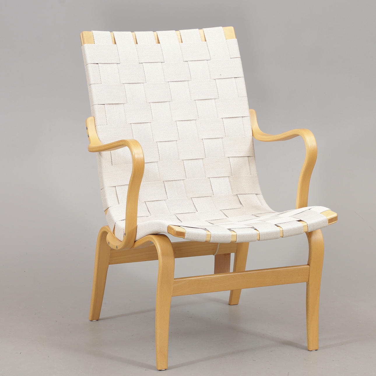 BRUNO MATHSSON. Sillón, libro, «Eva», Dux.