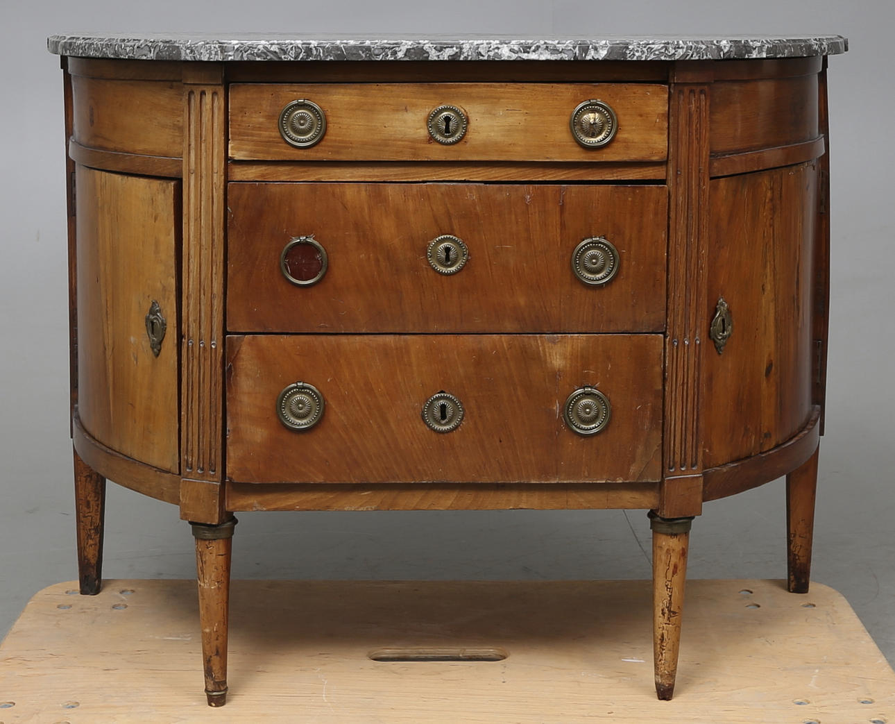 BYRÅ, Louis XVI, 1700-talets andra hälft.