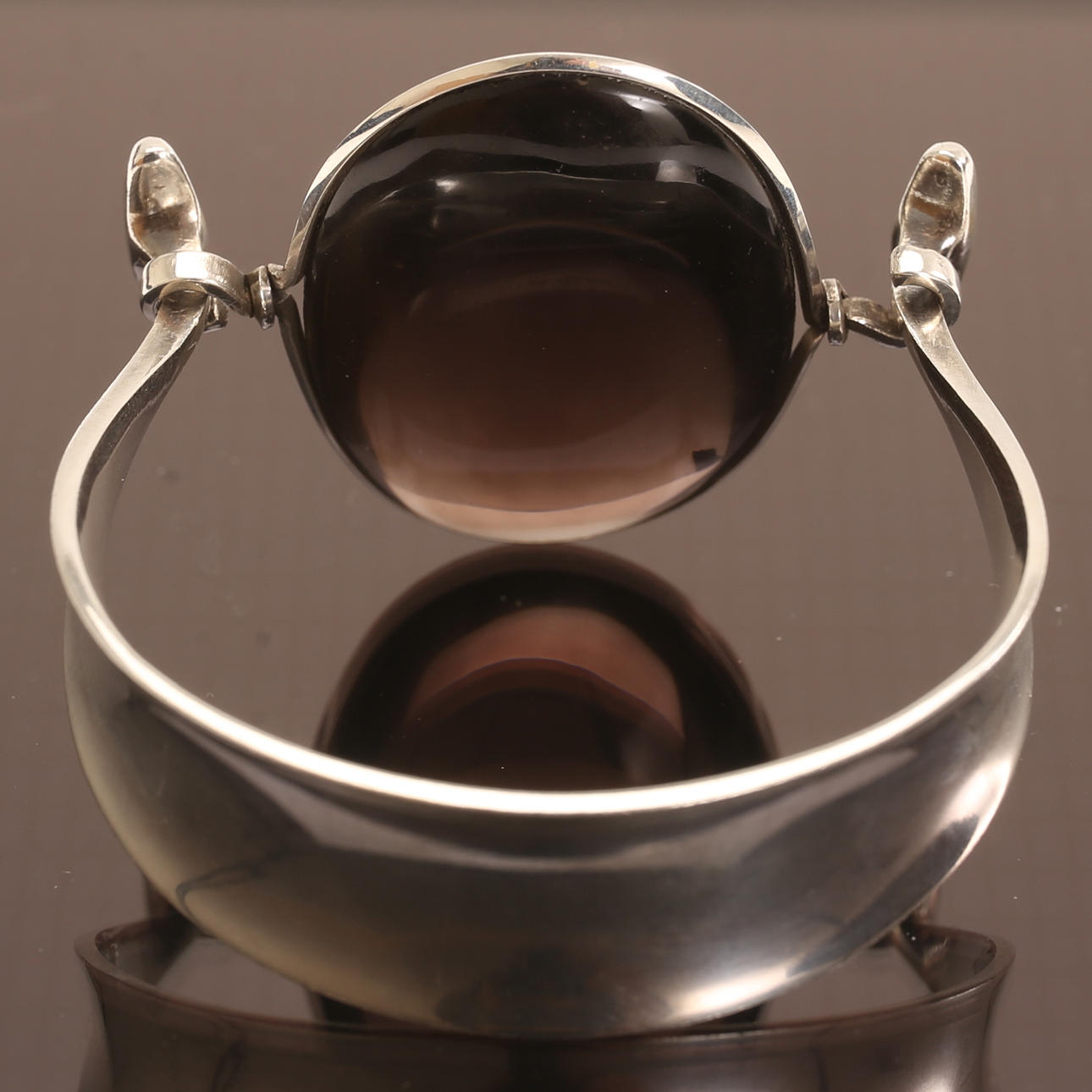 VIVIANNA TORUN BÜLOW-HÜBE. Armring, sterlingsilver för Georg Jensen ...