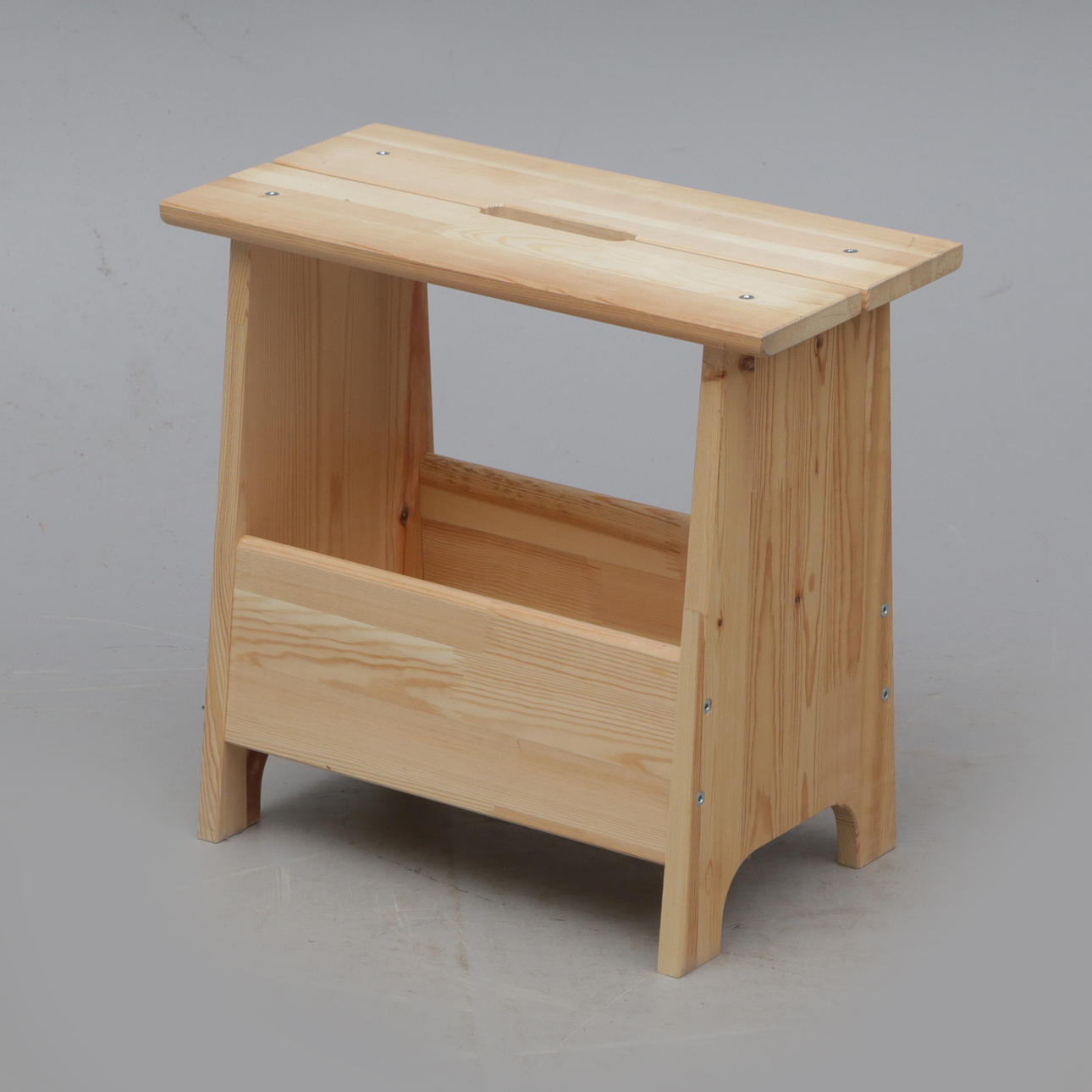 Ein Hocker, Holz, Ikea, PerJohan, modern.