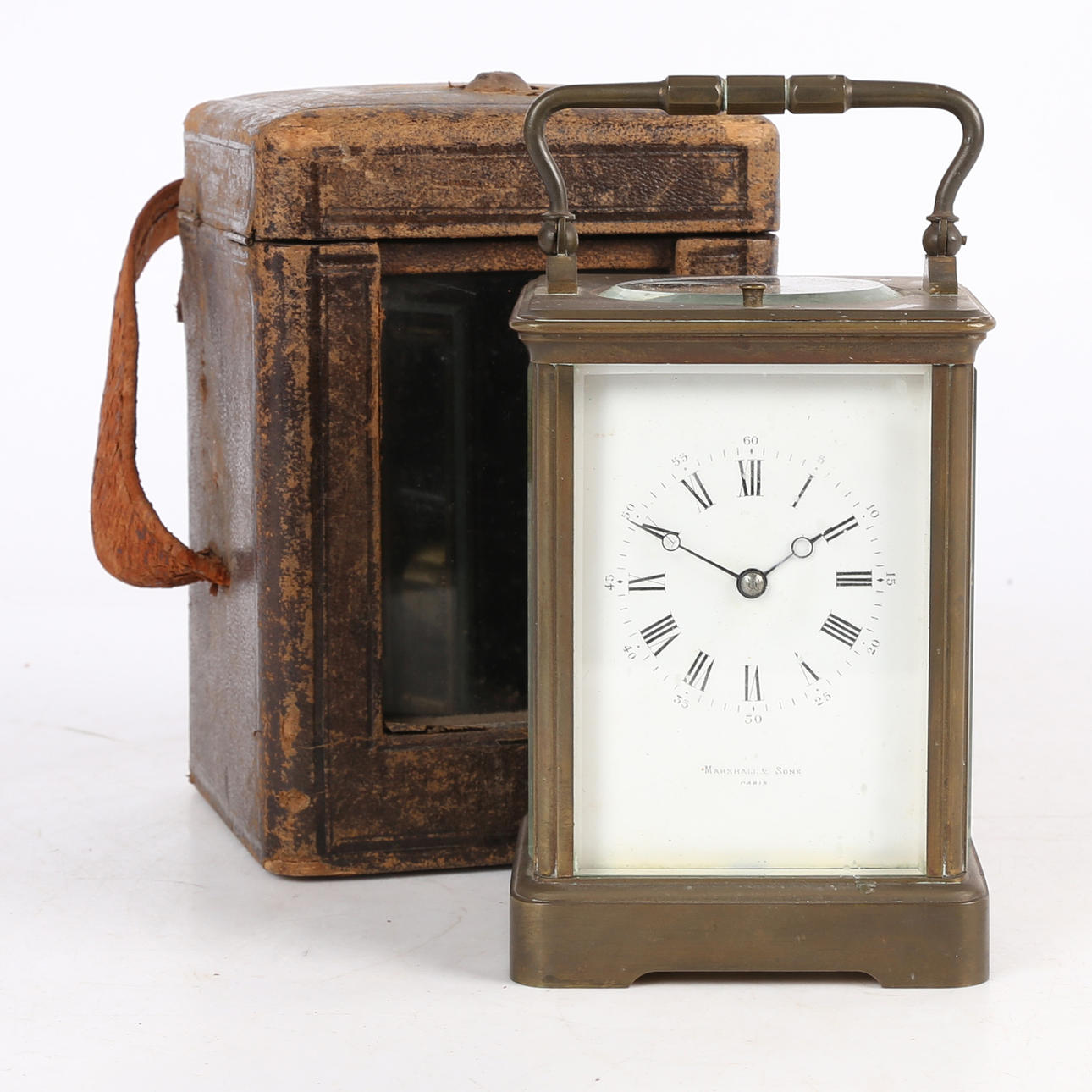A VICTORIAN TRAVELLING CARRIAGE CLOCK, MARSHALL & SONS, WITH LEATHER CASE.