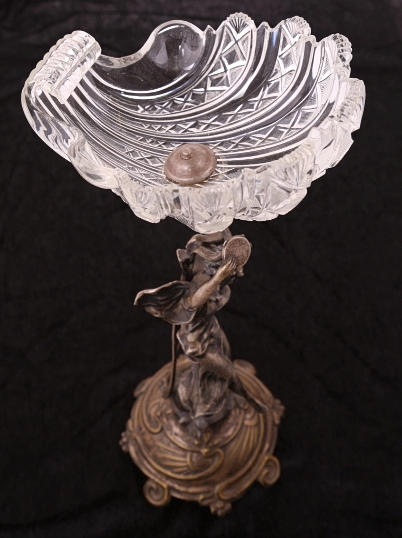 KARAMELLSKÅL, glasskål, underdel metall, kvinna med tamburin.