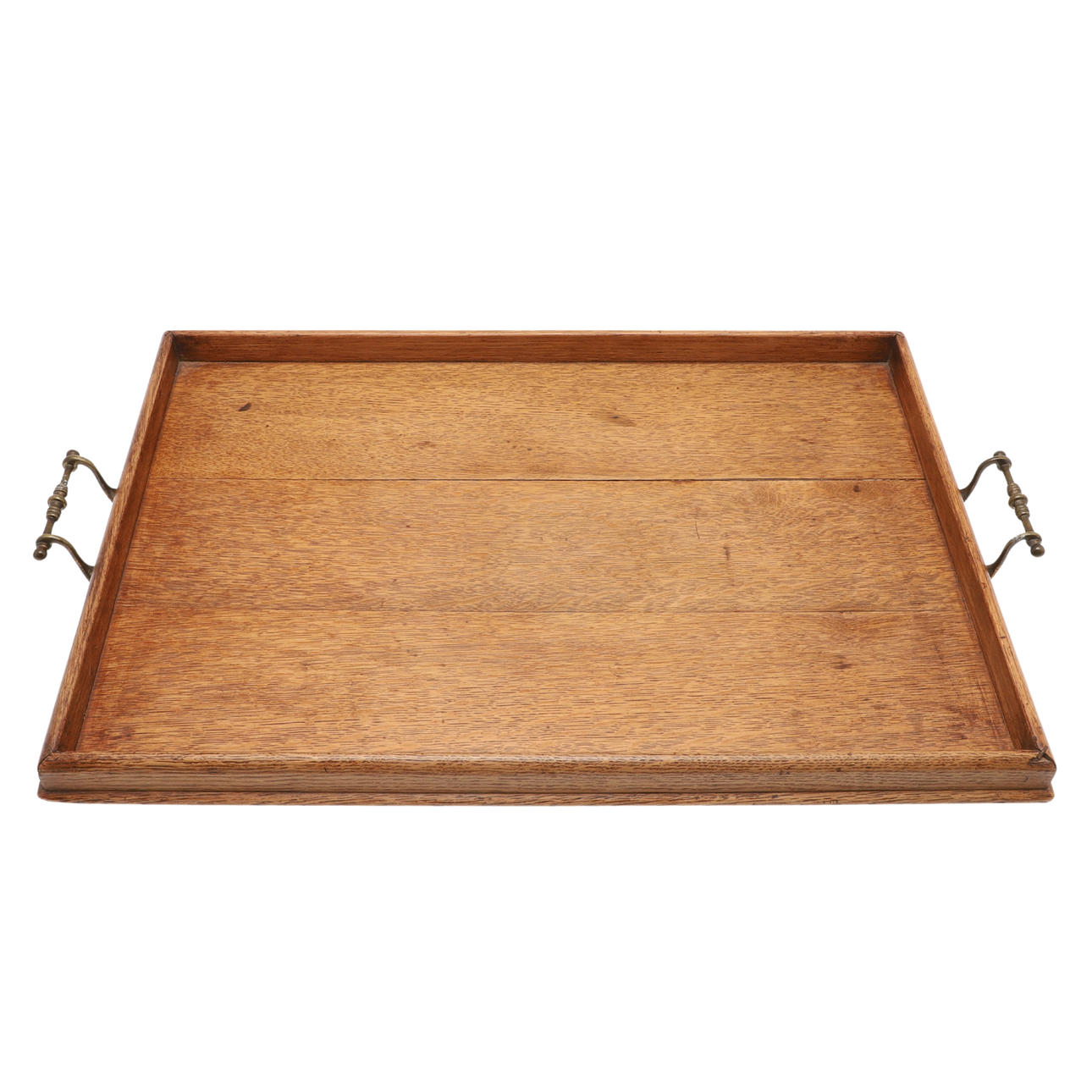 EN EKBRICKA MED TVÅ HANDTAG.