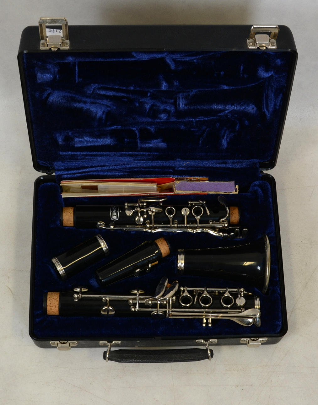 KLARINETT I VÄSKA, Bundy.