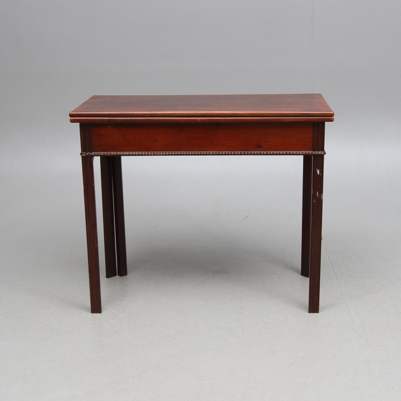 SPELBORD, sengustavianskt, omkring 1800.