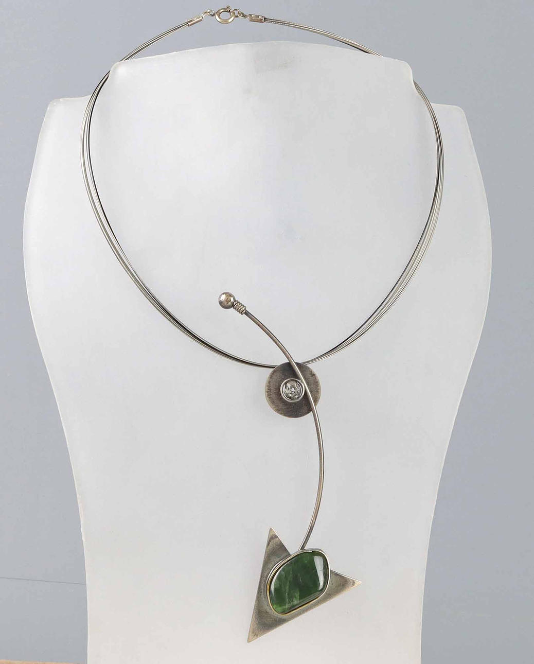 Design Collier mit Jade, SIlber 925.