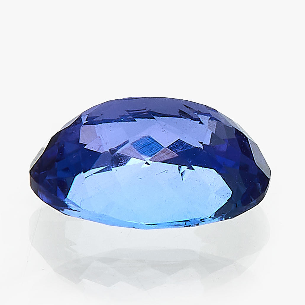 TANZANIT, oval, blå-violett, eye clean, ca 1.58ct.