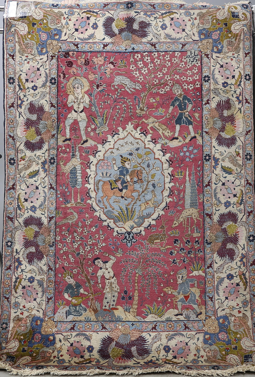 MATTA, persisk, figural, antik, signerad, 200x138 cm.