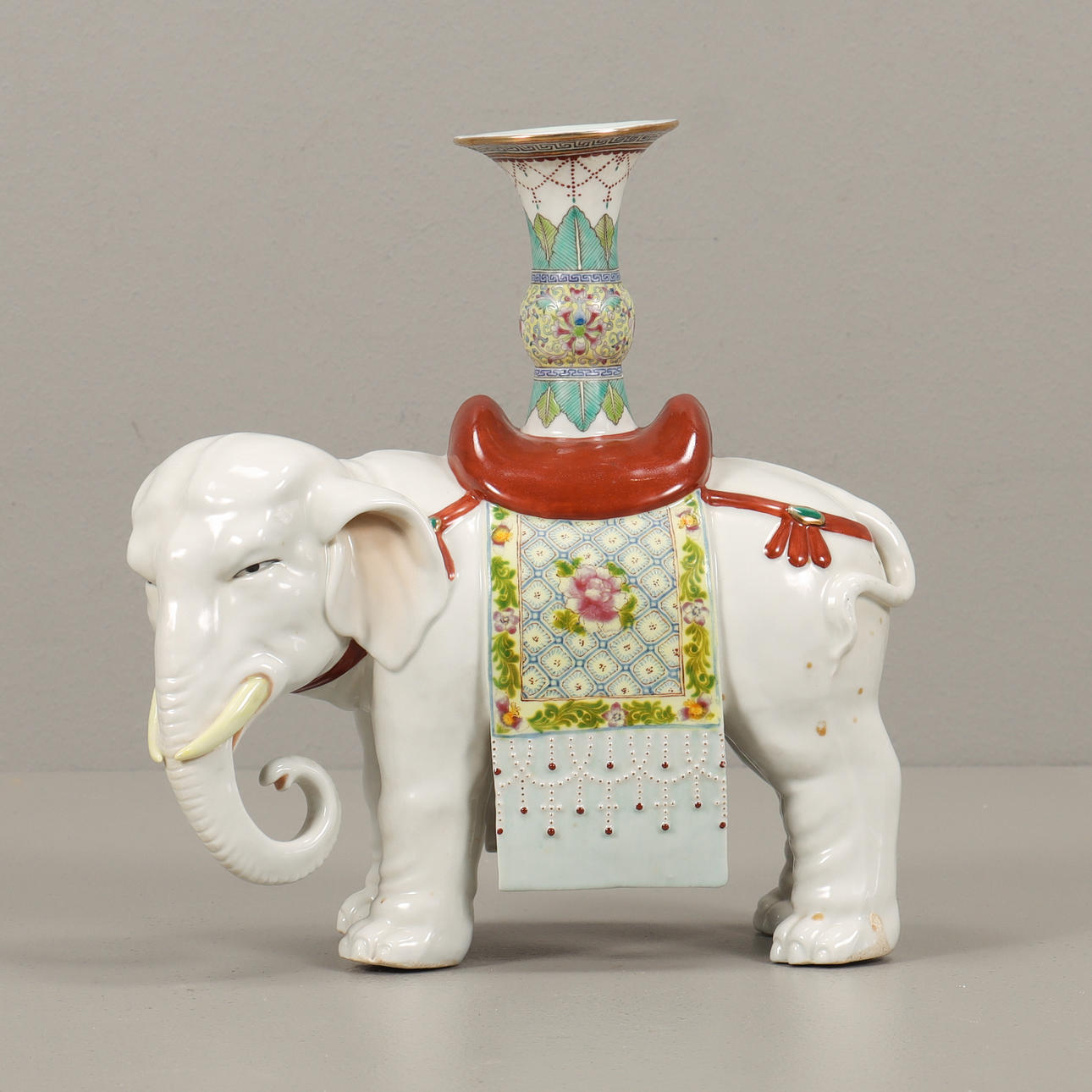 ELEPHANT Itä-Intian.