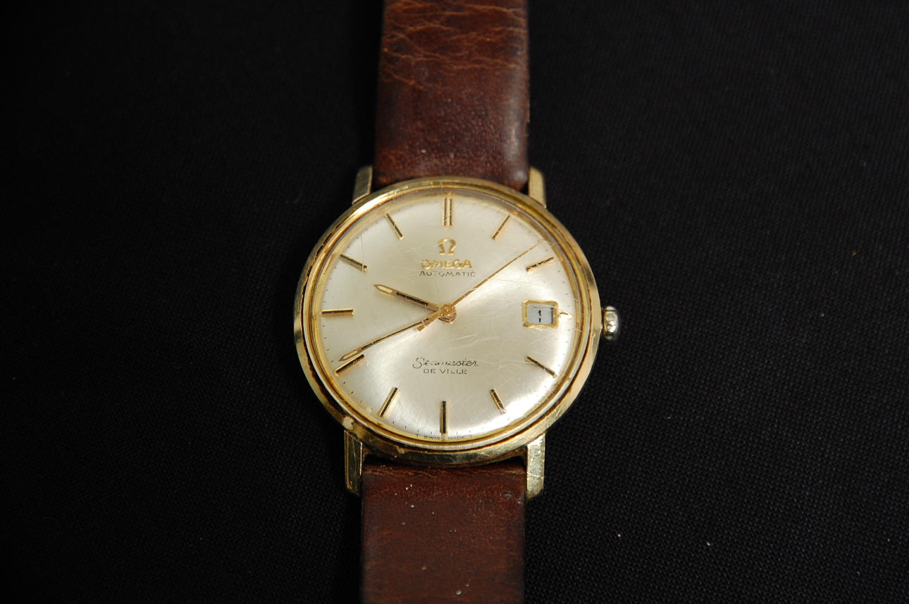 HERRARMBANDSUR, Omega Seamaster de Ville, guld på stål.