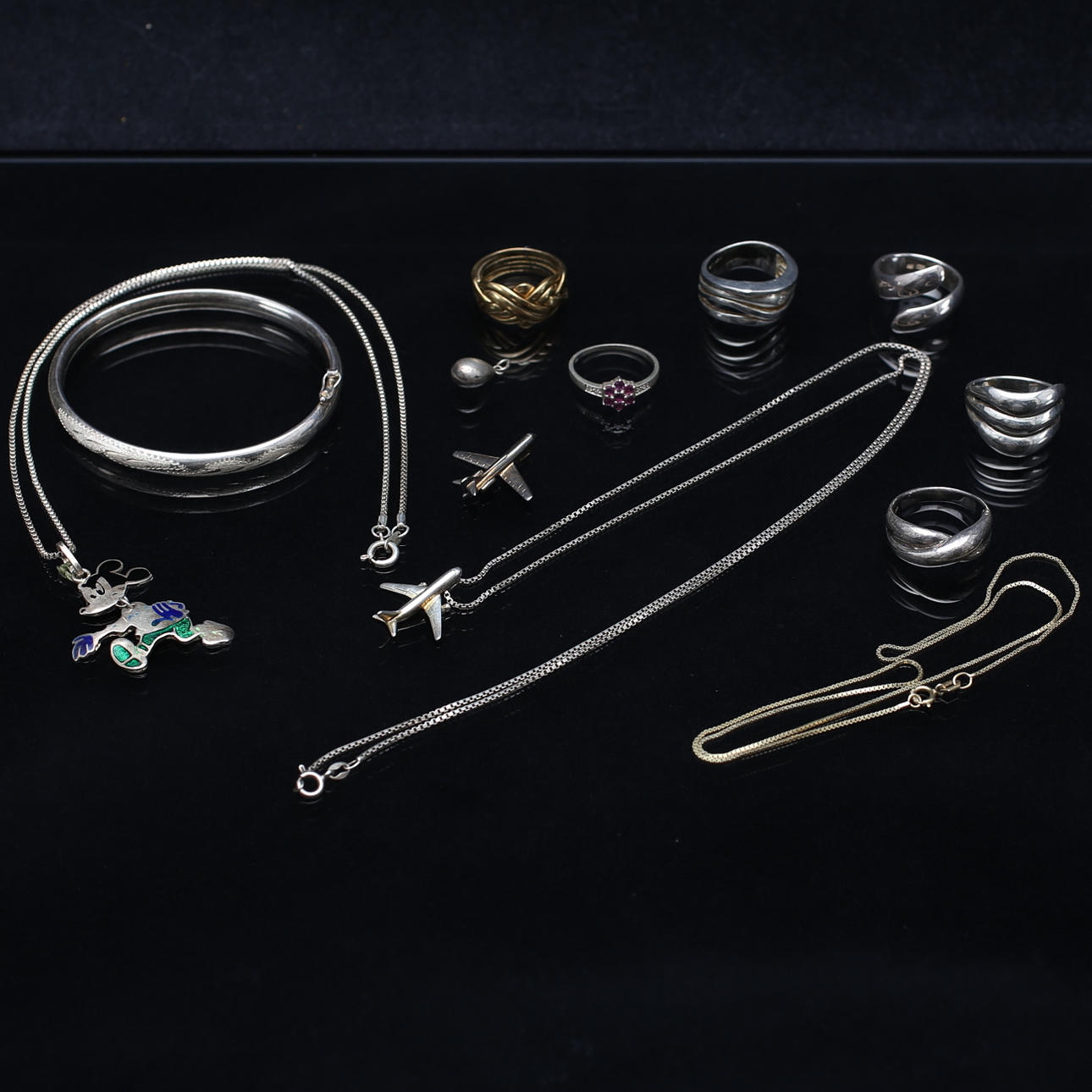 SILVERSMYCKEN, parti 14 delar, vikt ca 71,9 g.