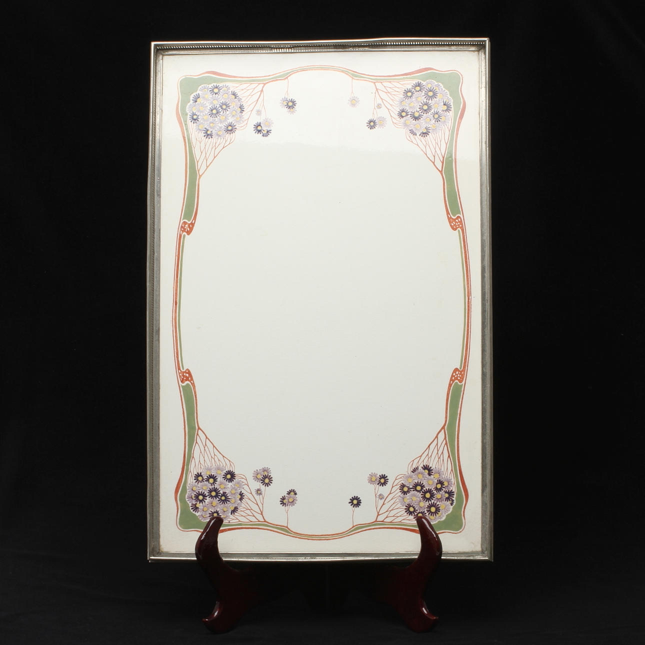 BRICKA, jugend, porslin och vitmetall, 1900-talets första hälft.