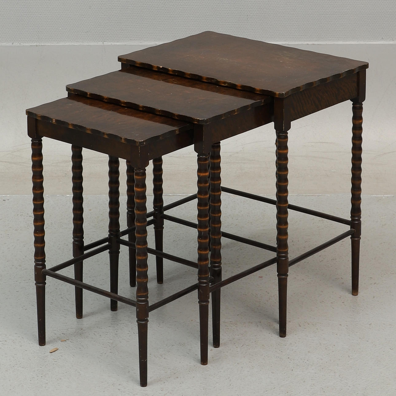 SATSBORD, 3 delar, trä, 1900-tal.