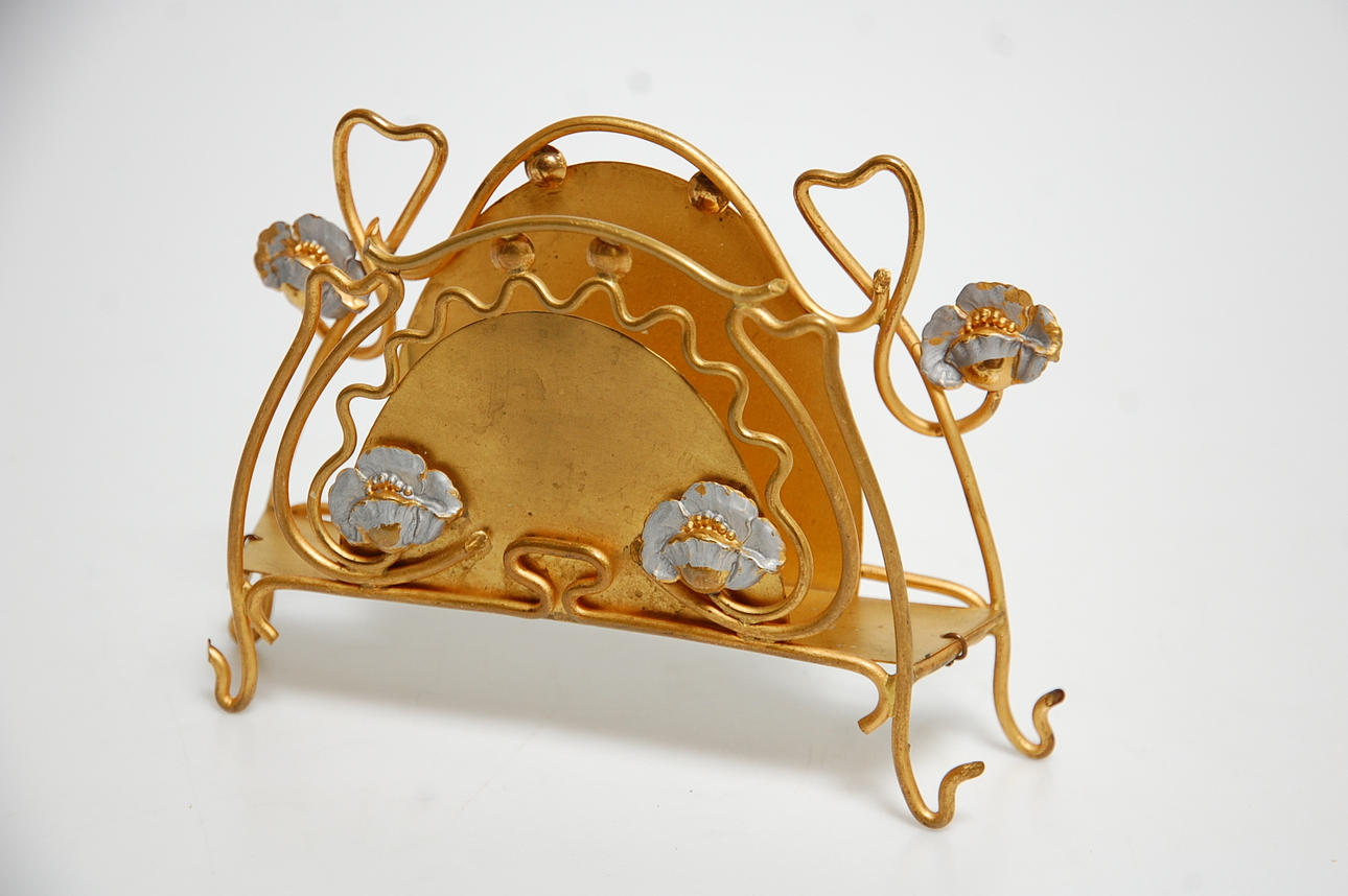 BREVSTÄLL, Art Nouveau.