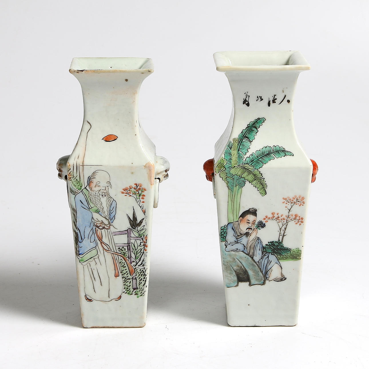 VASER, ett par, porslin, Kina. sannolikt sen Qing / tidig Republik, 1800/1900-tal.