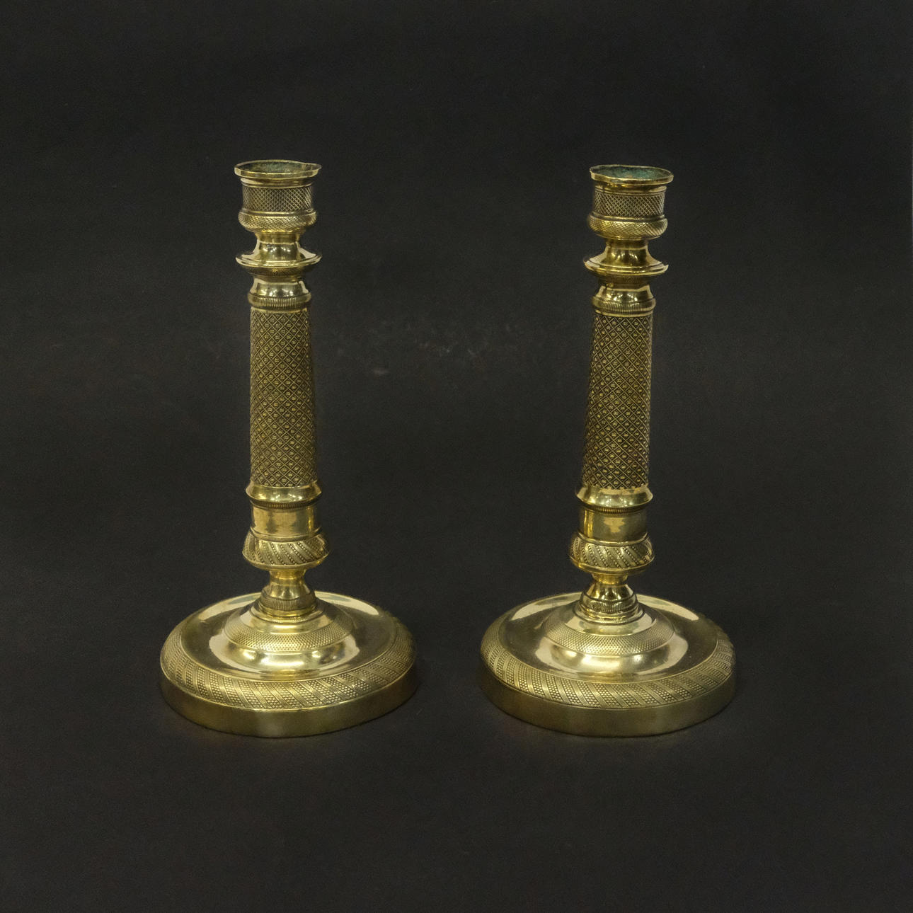 CANDELABROS, UN PAR, IMPERIO TARDÍO.