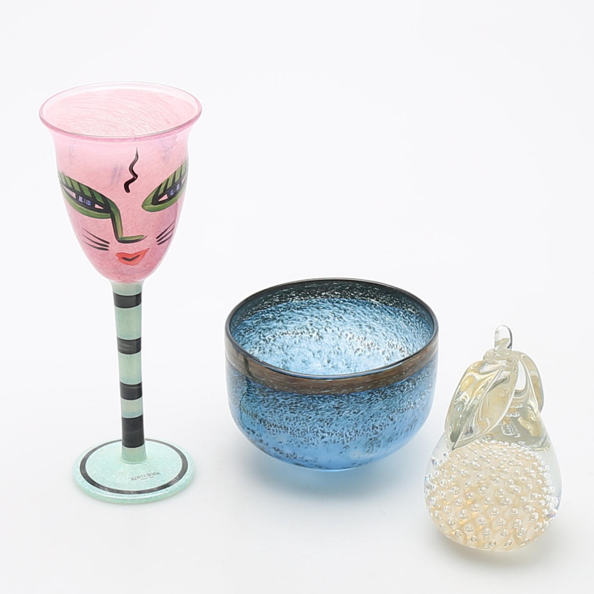 SAMLING GLASFÖREMÅL, 3 st, Kosta Boda och FM, Ronneby.