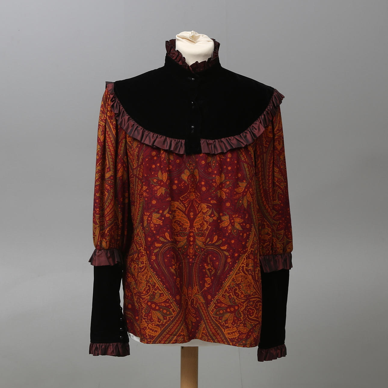 BLUS, Yves Saint Laurent, rive gauche, 1970-tal.