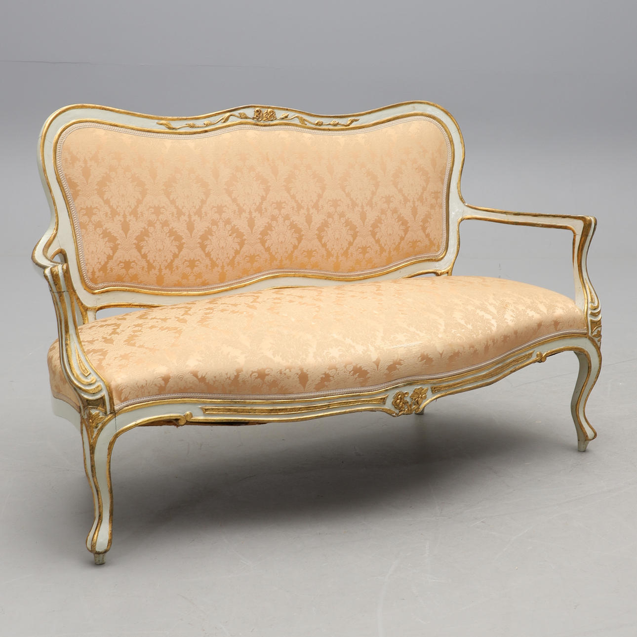 Sofa, rokoko stil, første halvdel af det 20. århundrede.