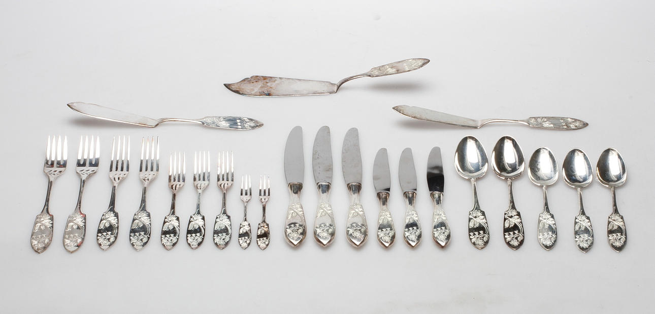 BESTICK, 23 delar, silver, total vikt ca. 880,4 gram.