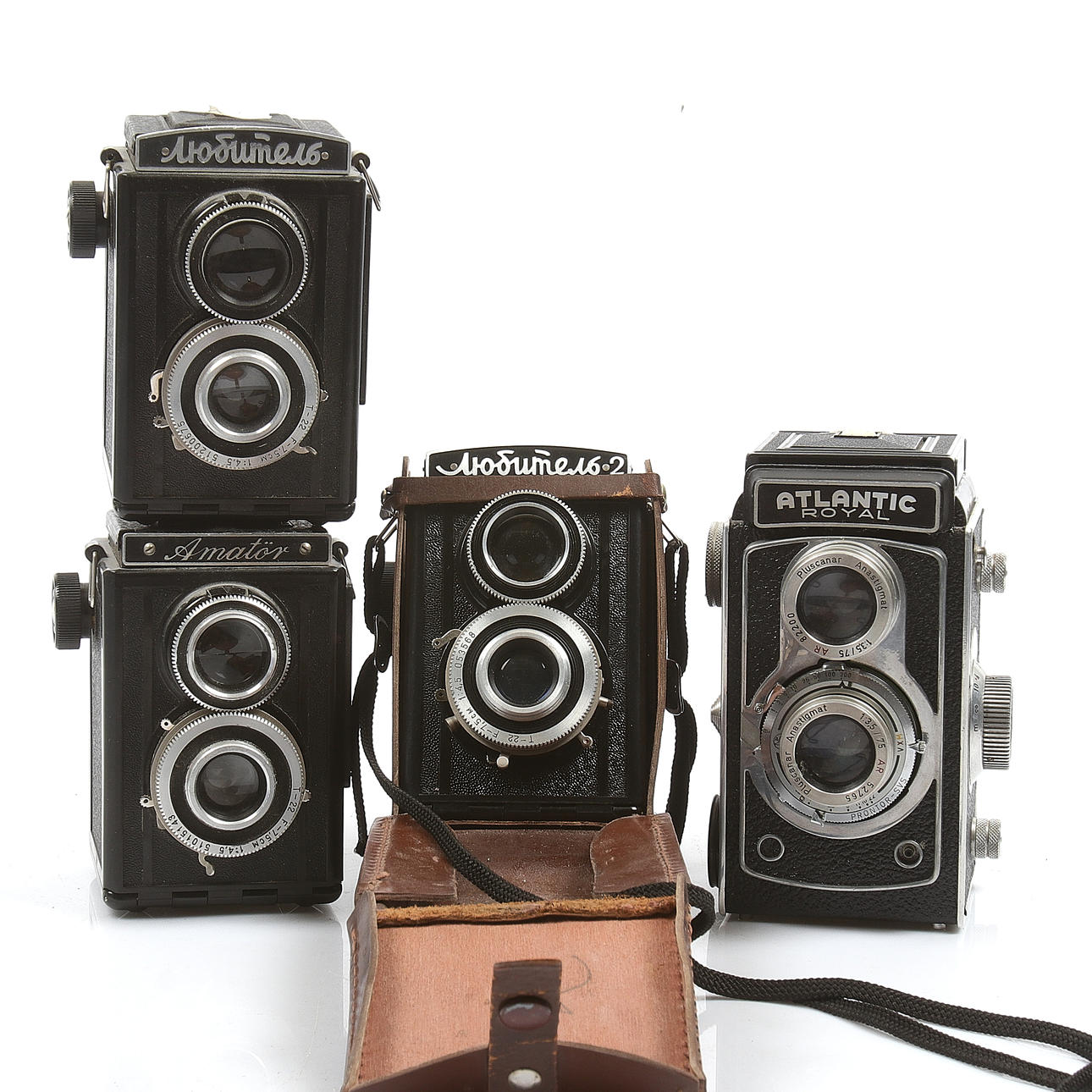 KAMEROR, 4 st, 2-ögda spegelreflexkameror, 1900-tal.