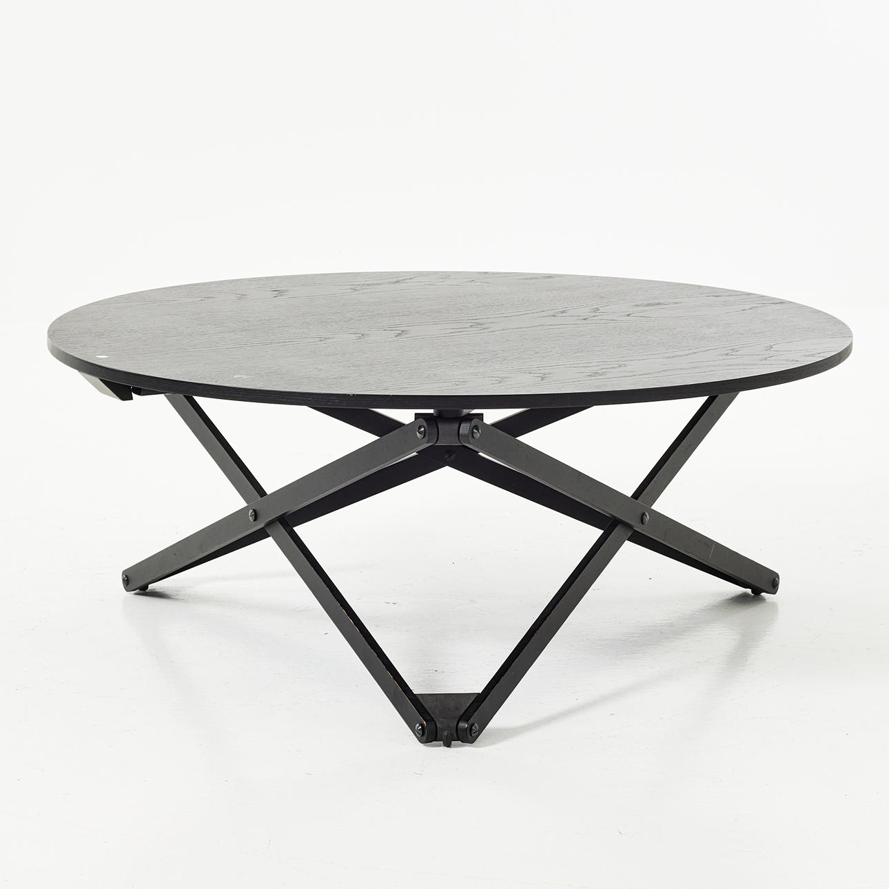 ROBERT HERITAGE & ROGER WEBB. Kaffeetisch, „Subeybaja“, Santa & Cole.