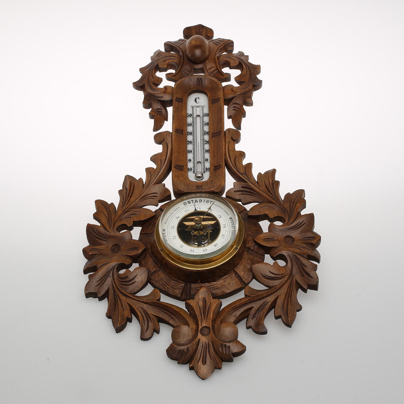 BAROMETER, trä, skuren dekor ,1900-tal..