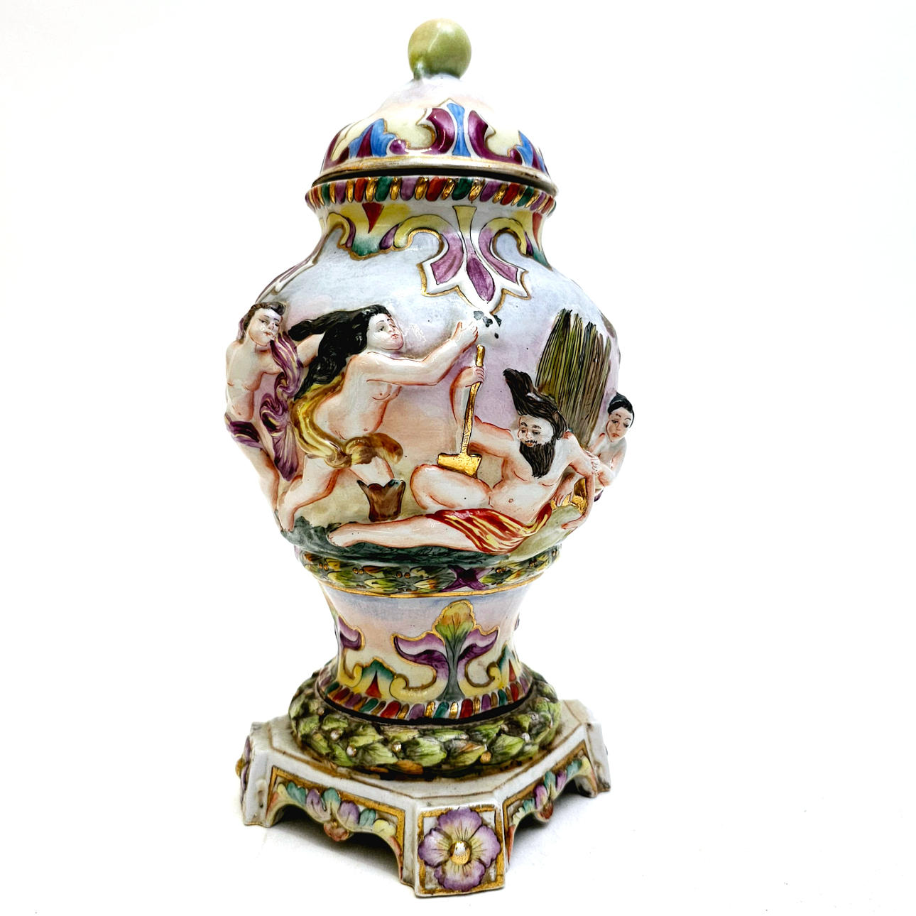 CAPODIMONTE PORZELLANVASE MIT DECKEL.