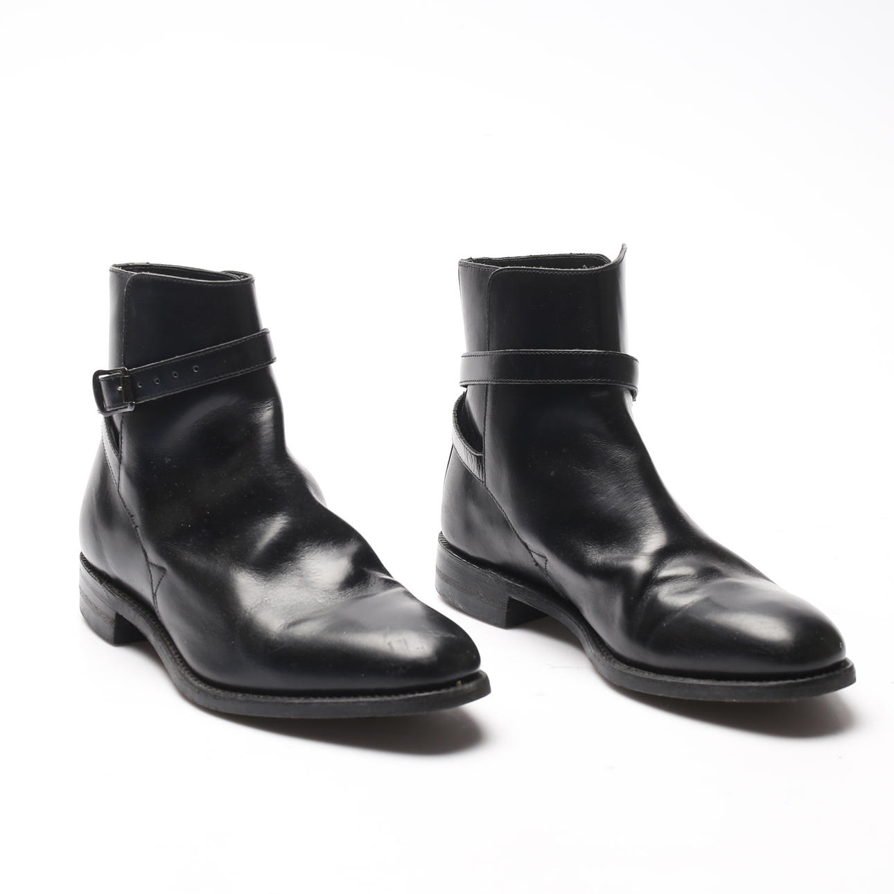 A pair of LOAKE shoes.