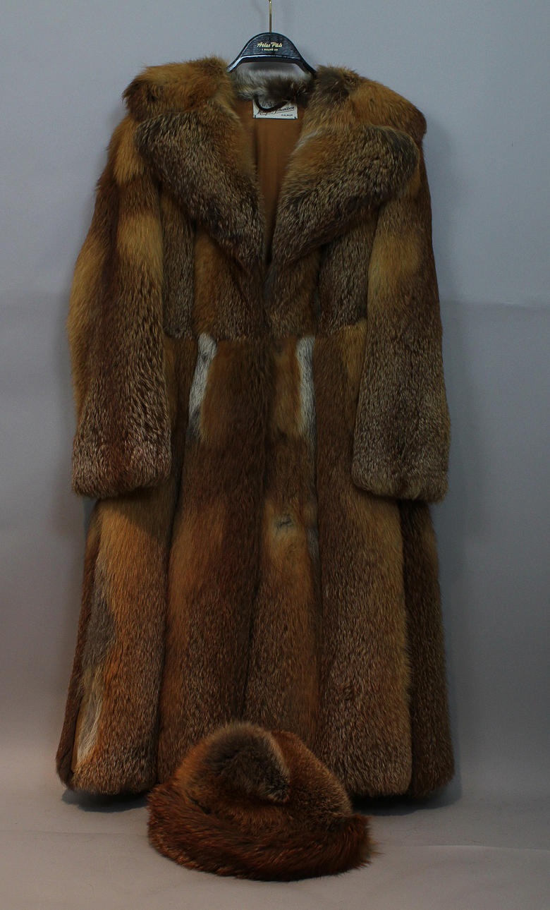 Päls i rävskinn med mössa (2). 1960-tal.