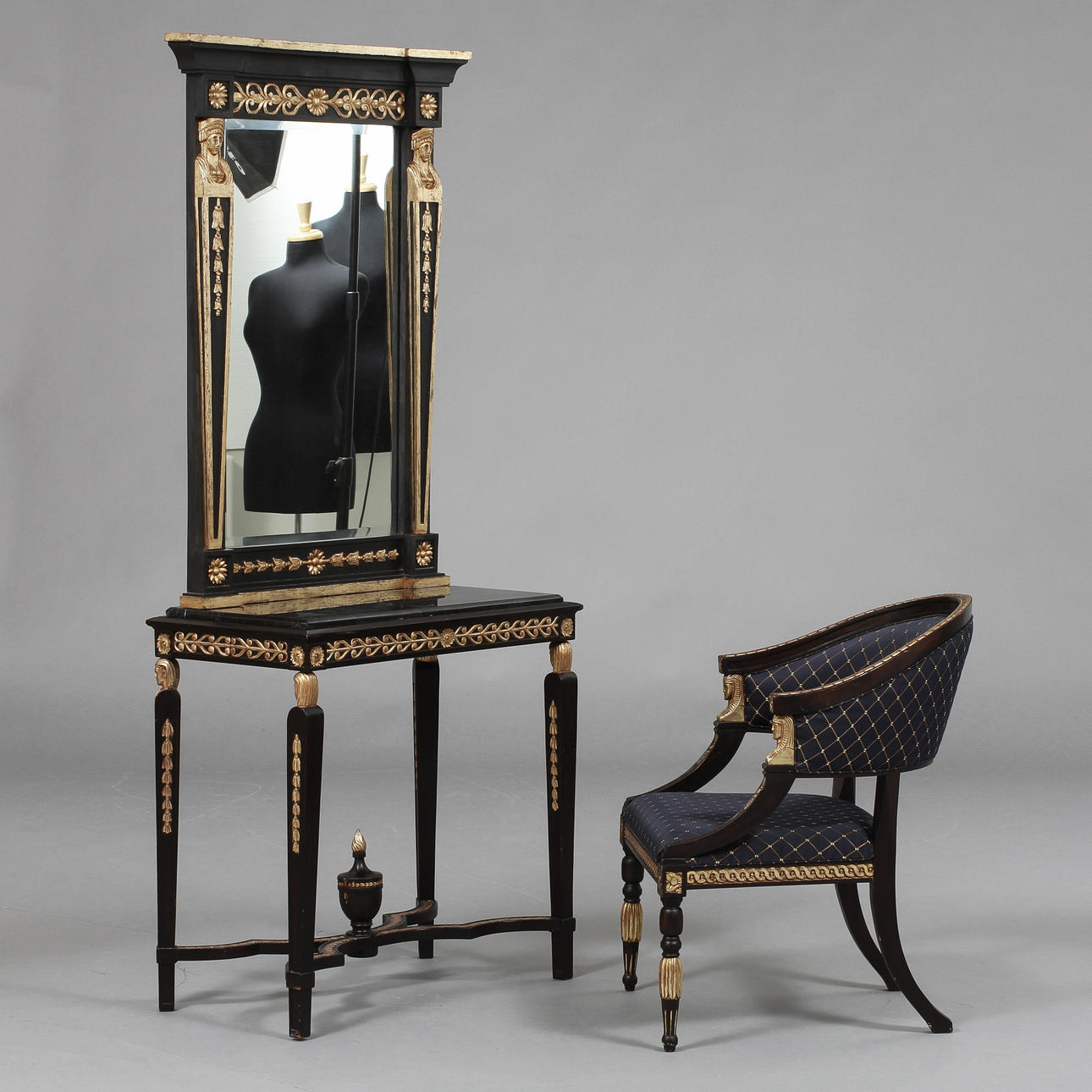 MÖBELGRUPP, 3 delar, empirestil 1900-tal.