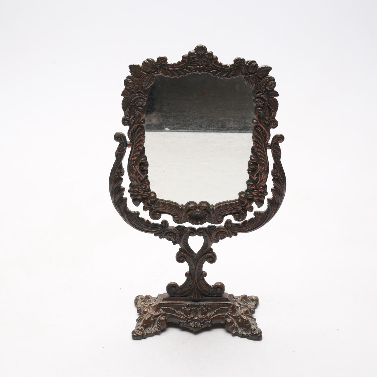 BORDSSPEGEL, metall.