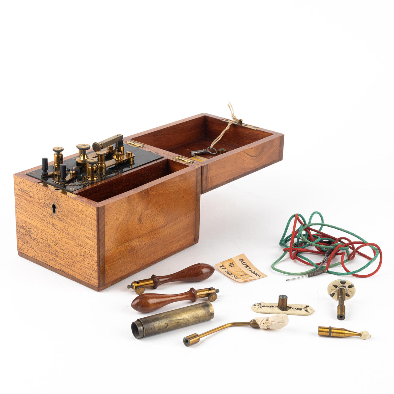 INDUCTION APPARATUS, A .R. ECK. Berlin, early 20th century.