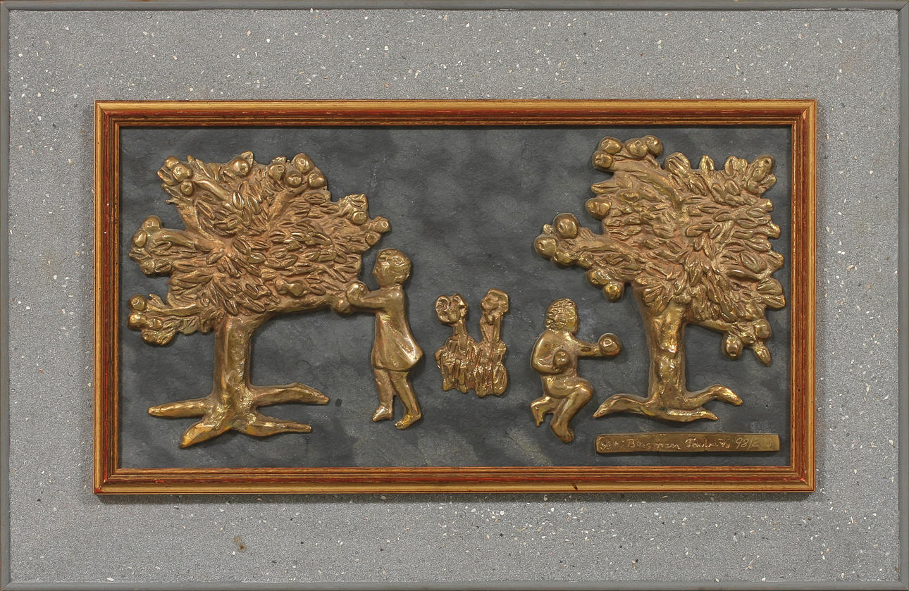 ASTRI BERGMAN TAUBE. Väggrelief, brons på skiffer. Signerad och numrerad 98/240.